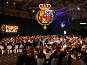 Sus Majestades los Reyes presiden la gala de Premios Macael 2022
